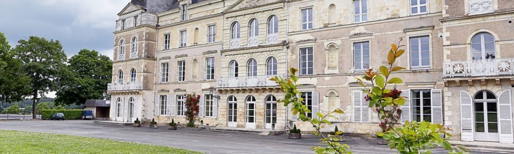 Chateau De Briancon Baune Buitenkant foto